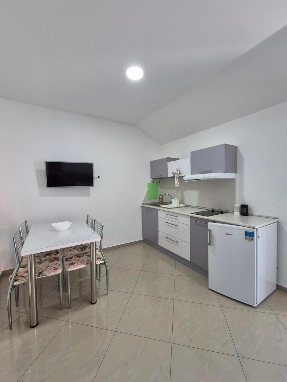 Apartmani "Roshu" 索科矿泉村 外观 照片