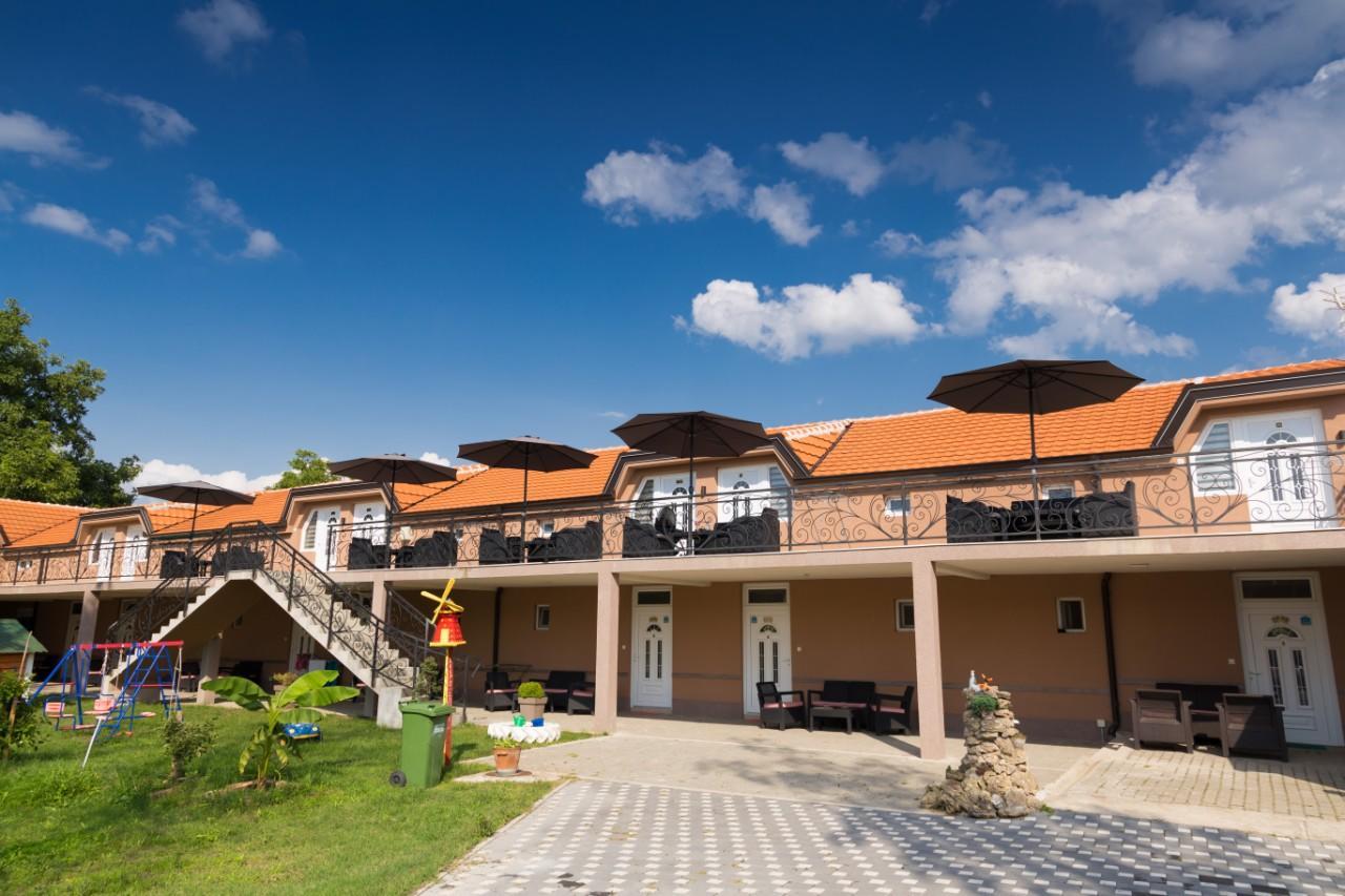 Apartmani "Roshu" 索科矿泉村 外观 照片