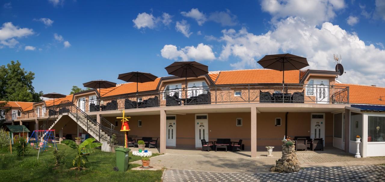 Apartmani "Roshu" 索科矿泉村 外观 照片